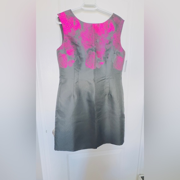 Tahari dress - Picture 1 of 3